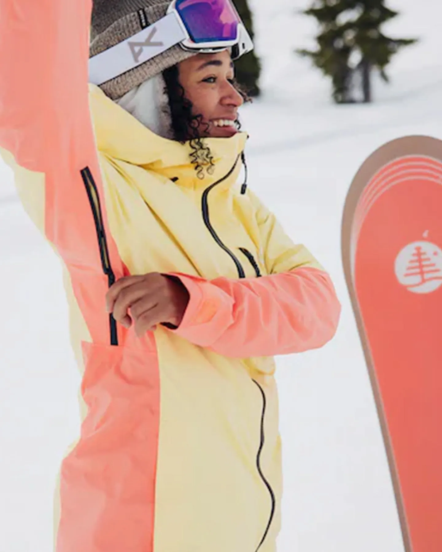 Burton Women's [ak]® Upshift Gore-Tex 2L Snow Jacket - Buttermilk/Reef Pink