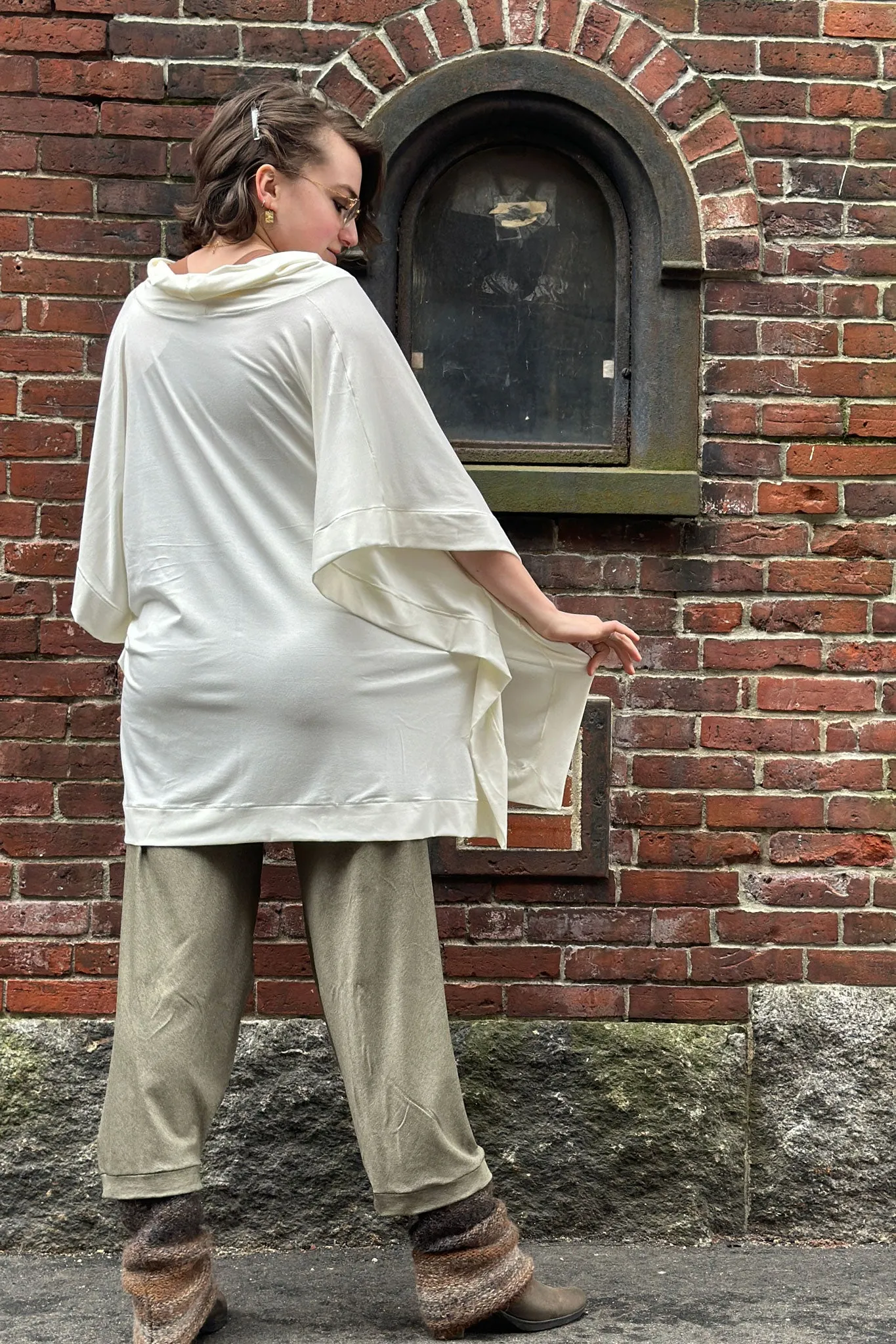 FRIDA comfort poncho