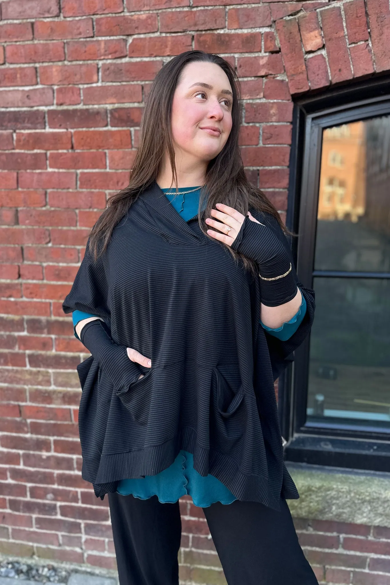 FRIDA comfort poncho