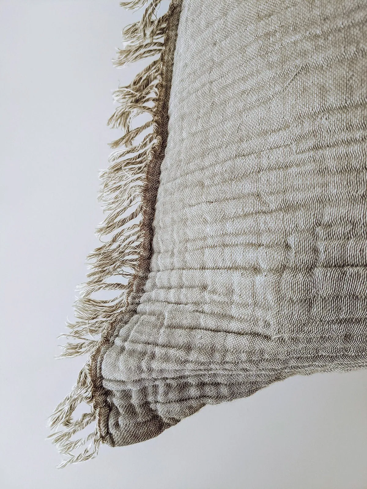 Olive Enes Cushion