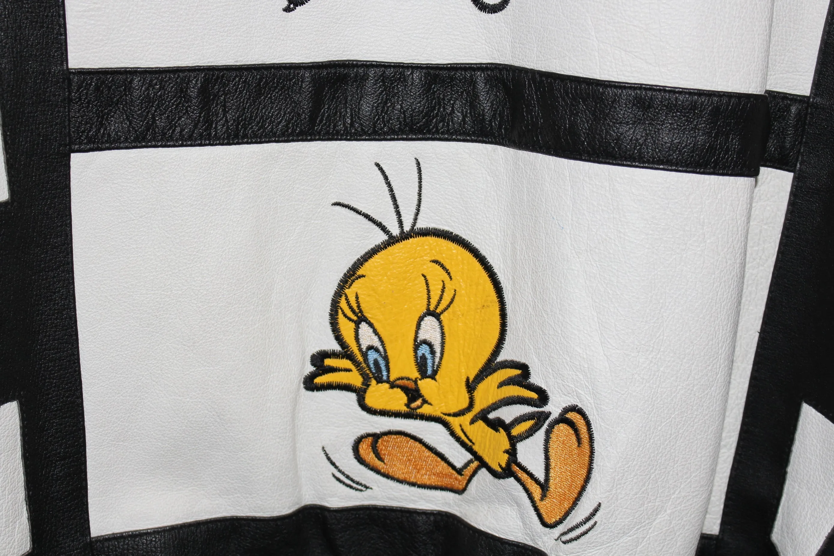 Rare Looney Tunes Leather Jacket (M)
